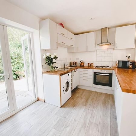 La Petite Maison Суонси Экстерьер фото